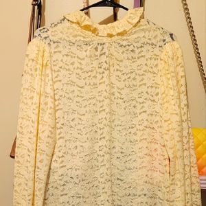 Ivory Unique Vintage long sleeve lace top. Size XL/14